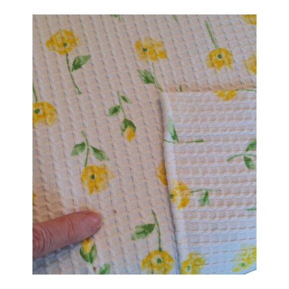 Miss Elaine House Coat Robe Full Zip Summer White Yellow Floral Waffle Texture M - Picture 12 of 12